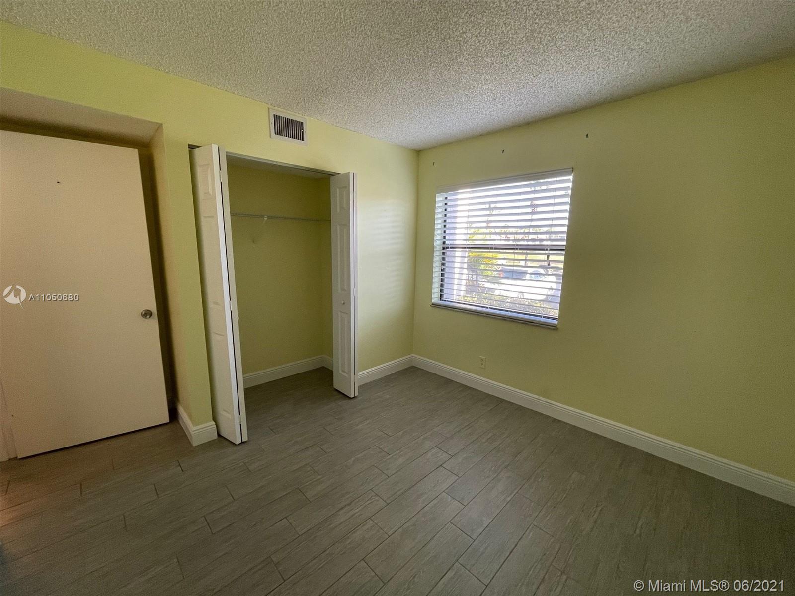 22100 Palms Way, Unit 105 Boca Raton, FL 33433 - Photo 15 of 21