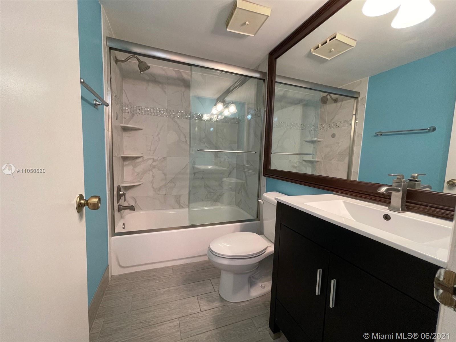 22100 Palms Way, Unit 105 Boca Raton, FL 33433 - Photo 16 of 21