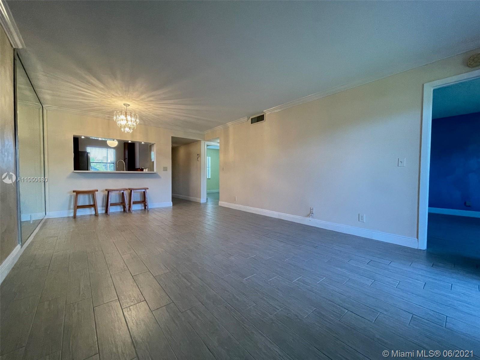 22100 Palms Way, Unit 105 Boca Raton, FL 33433 - Photo 7 of 21