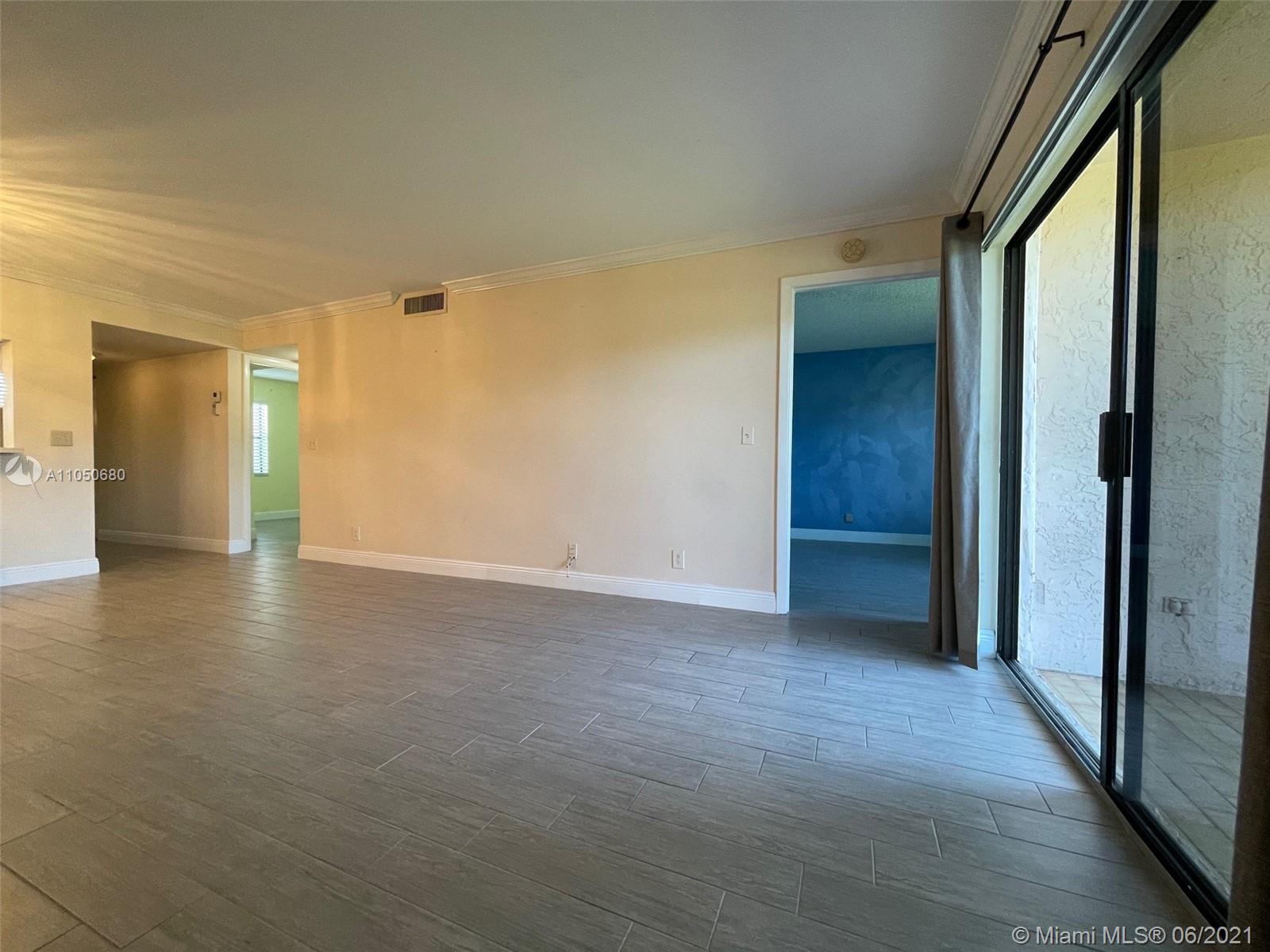 22100 Palms Way, Unit 105 Boca Raton, FL 33433 - Photo 9 of 21