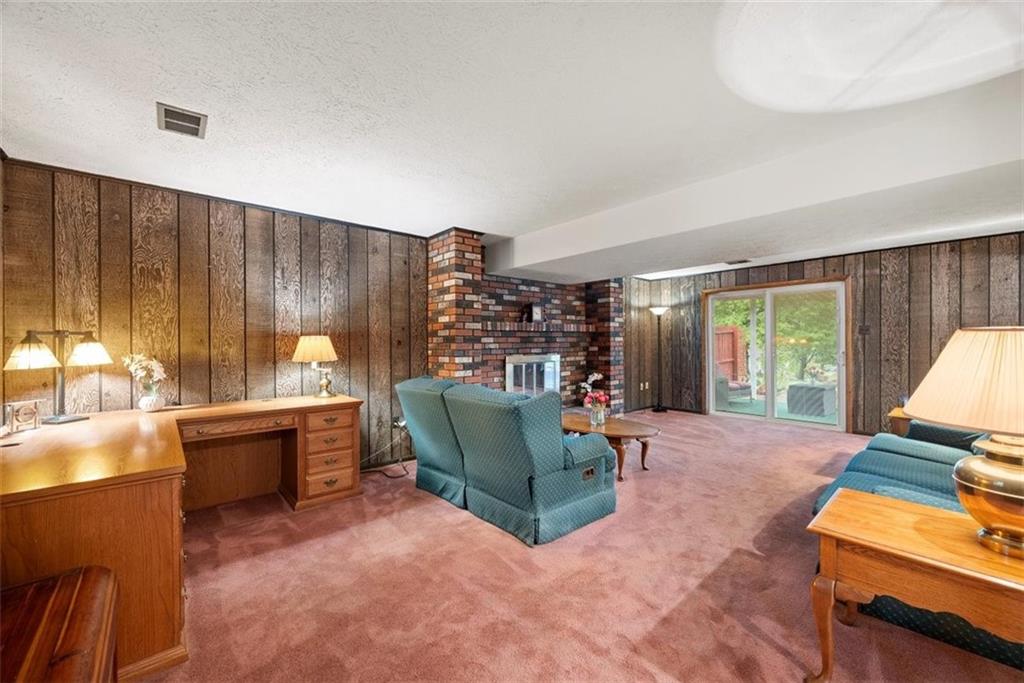 121 Foxglove Road Baden, PA 15005 - Photo 26 of 41