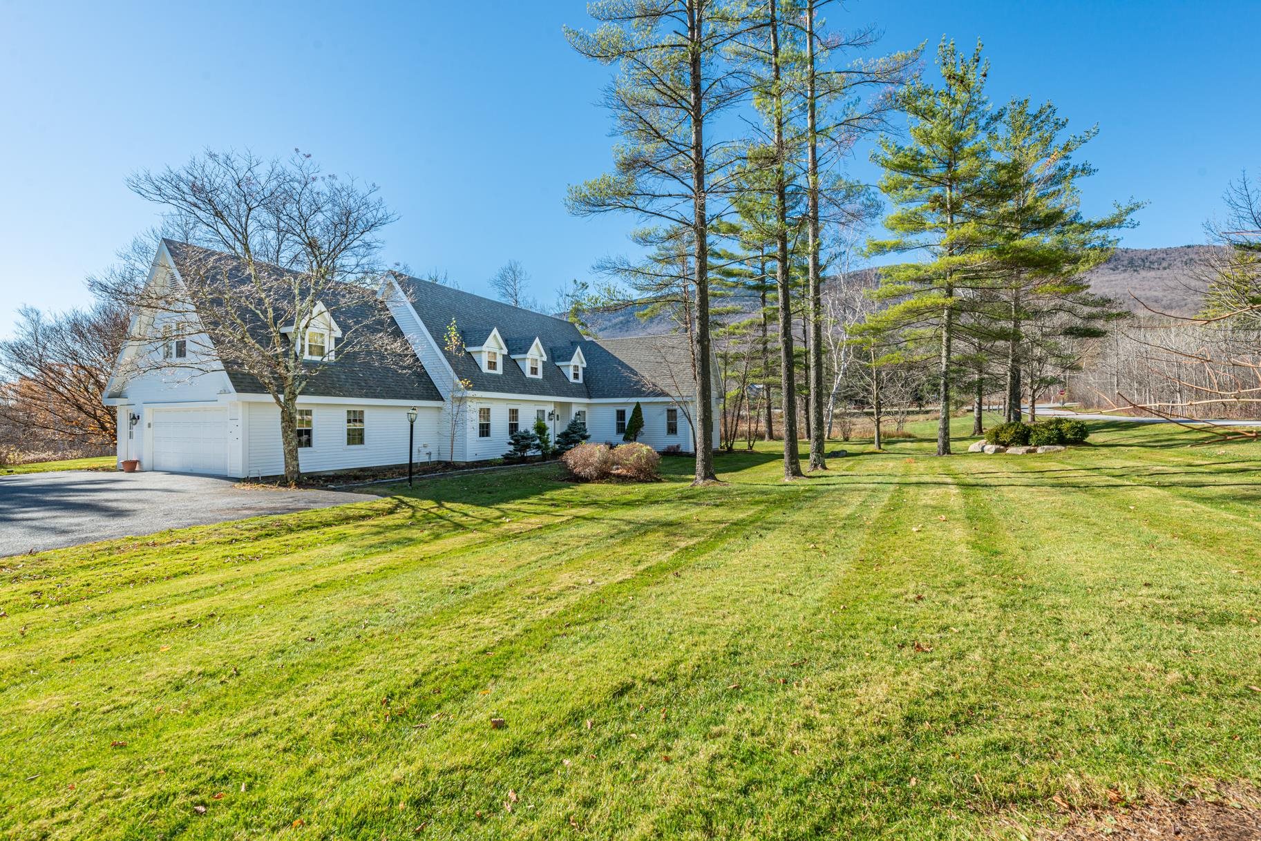 114 Village Glen Road Manchester, VT 05255 - Photo 1 of 29 Gallery Image 1