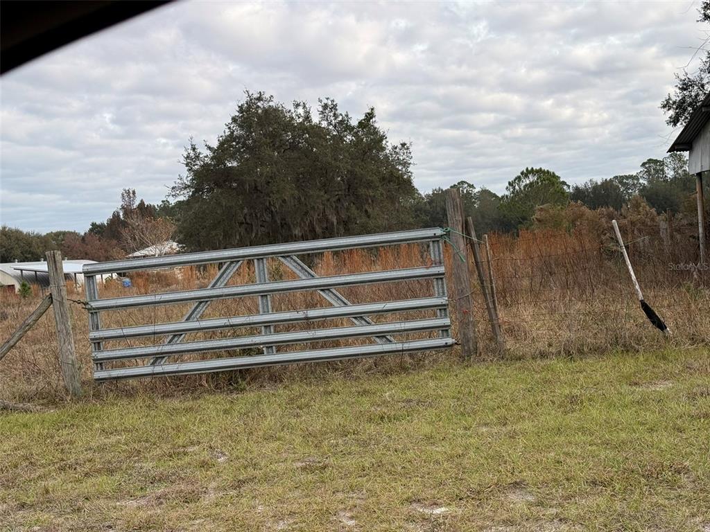 29605 Fullerville Road DeLand, FL 32720 - Photo 16 of 37