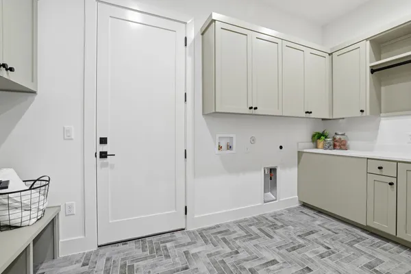 $2,449,000 | 2908 Stoneway Drive, Austin, TX 78757