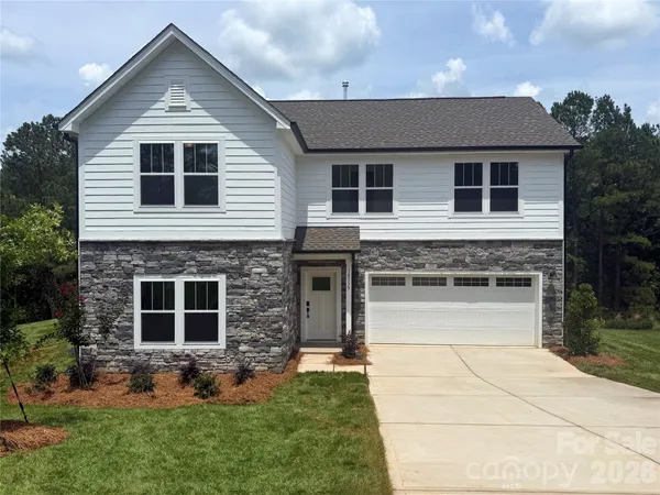 $384,900 | 10345 Lakeshore Drive, Unit 84, Lancaster, SC 29720