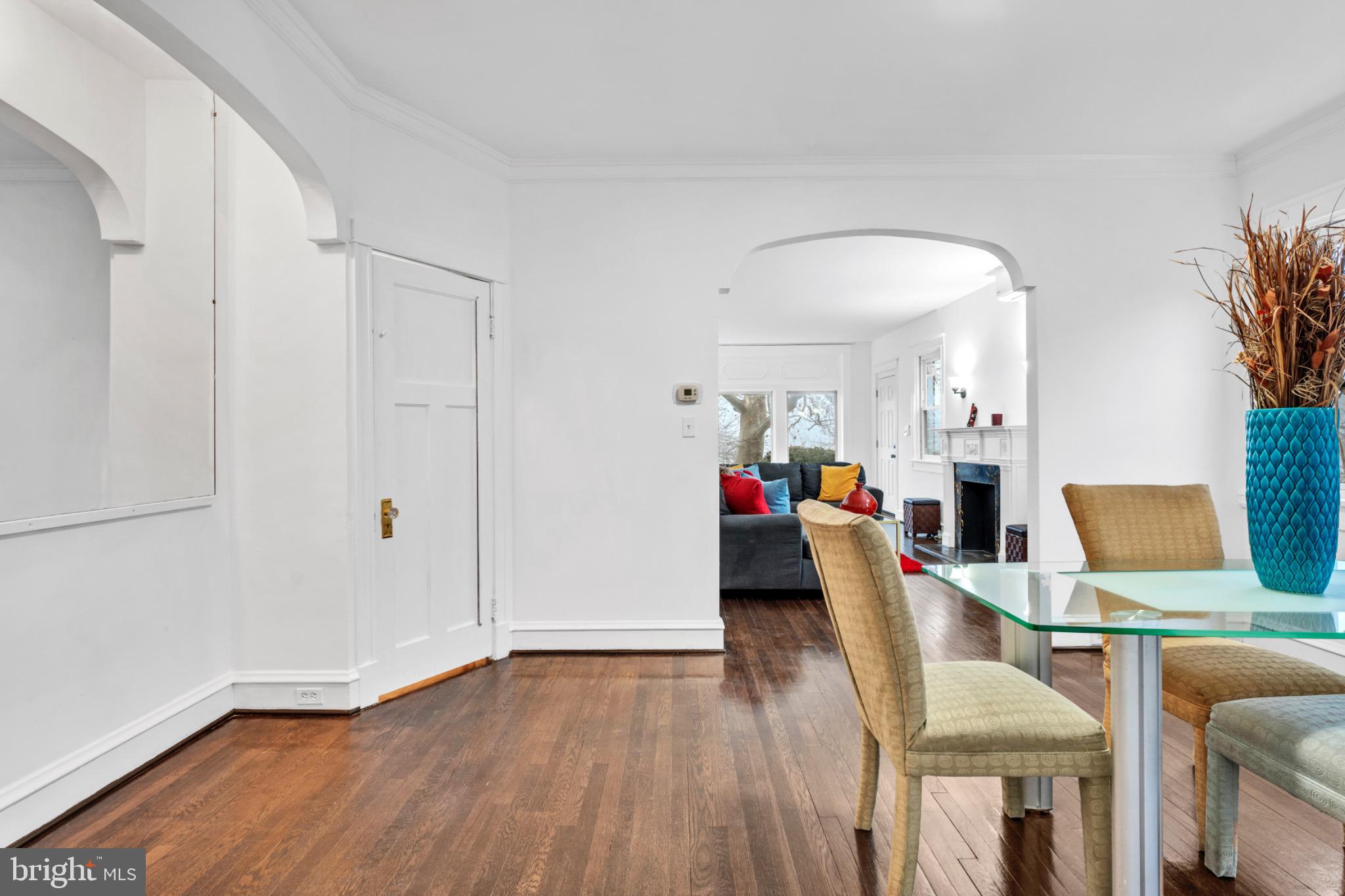 2219 Chesterfield Avenue Baltimore, MD 21213 - Photo 9 of 30 Bright and inviting open living space.