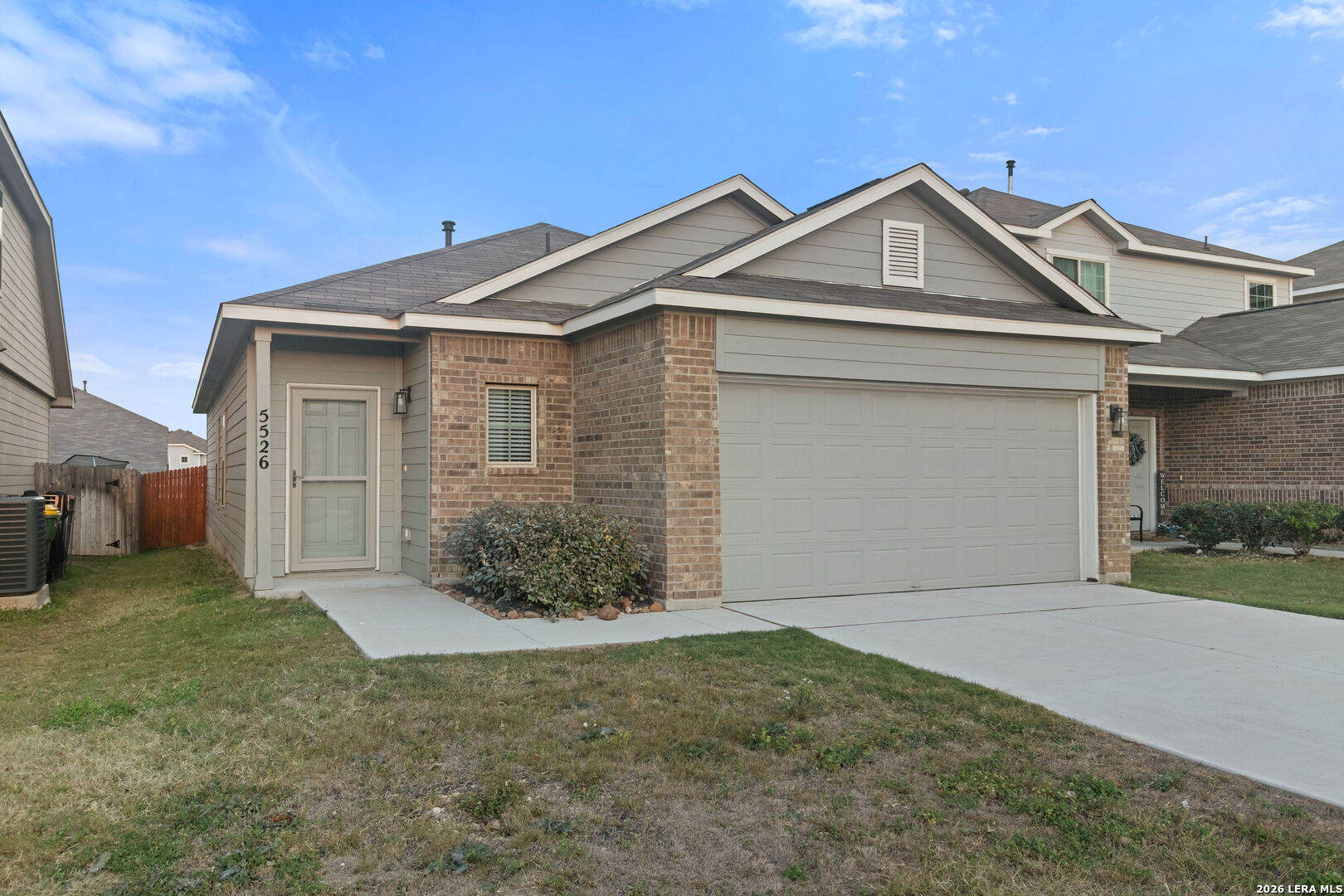 5526 Daniel Way St. Hedwig, TX 78152 - Photo 2 of 13