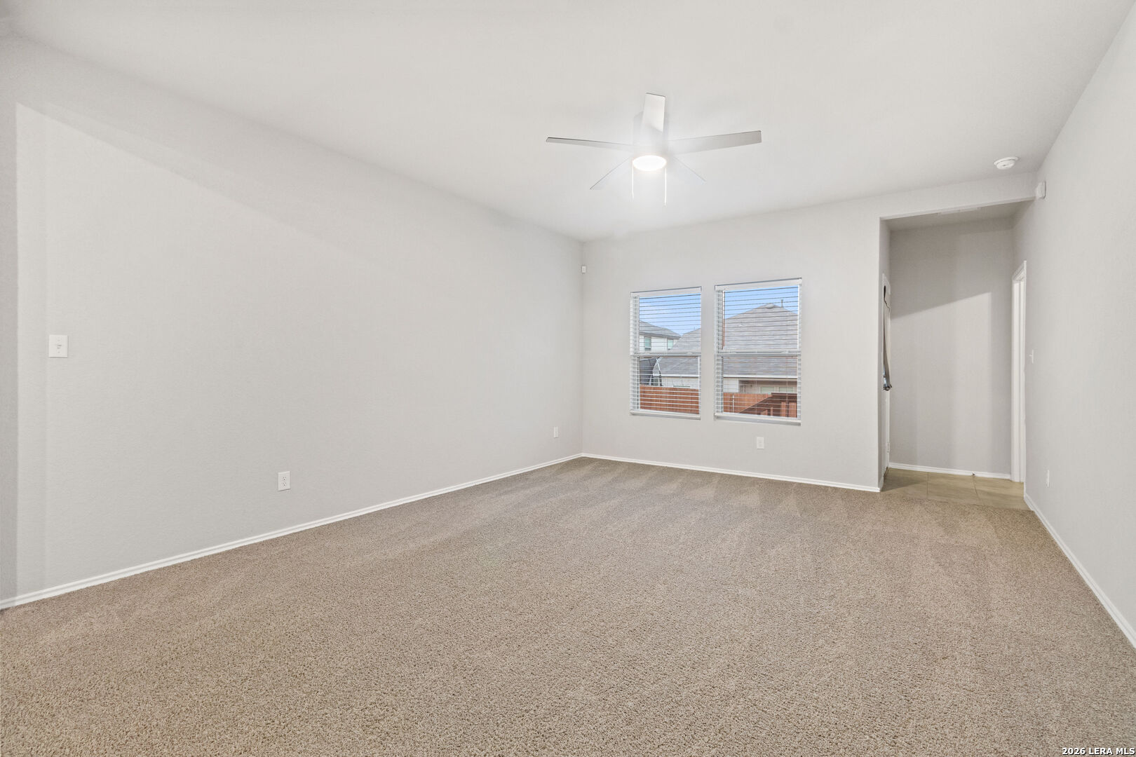 5526 Daniel Way St. Hedwig, TX 78152 - Photo 8 of 13