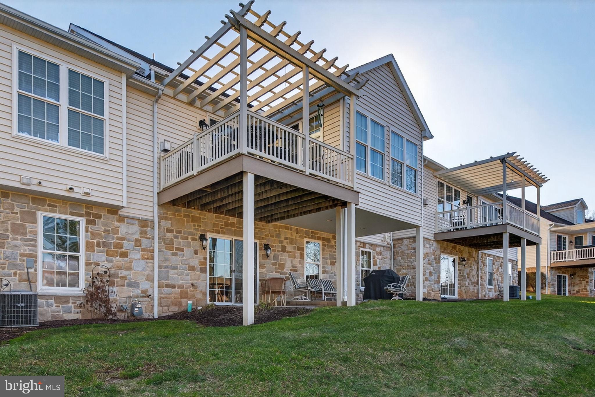 2816 Mimosa Lane Lancaster, PA 17601 - Photo 44 of 51 Rear elevation
