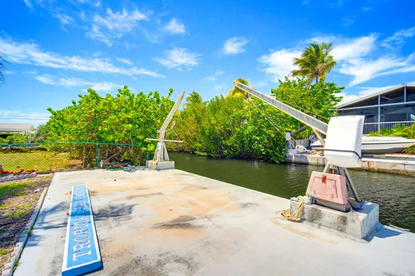 $5,000 | 30361 Hardin Road, Big Pine Key, FL 33043
