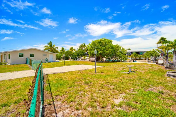 $5,000 | 30361 Hardin Road, Big Pine Key, FL 33043