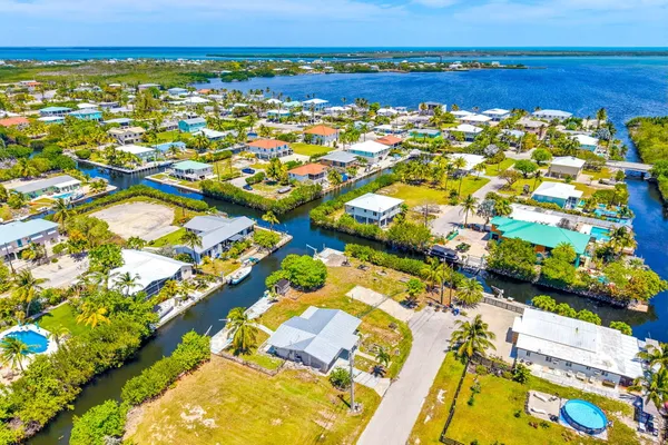 $5,000 | 30361 Hardin Road, Big Pine Key, FL 33043