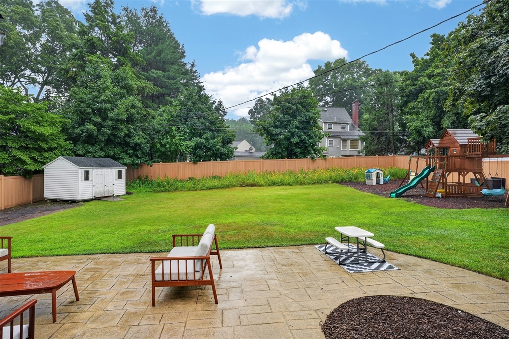 17 Pilgrim Way Walpole, MA 02032 - Photo 25 of 30 Gallery Image 25
