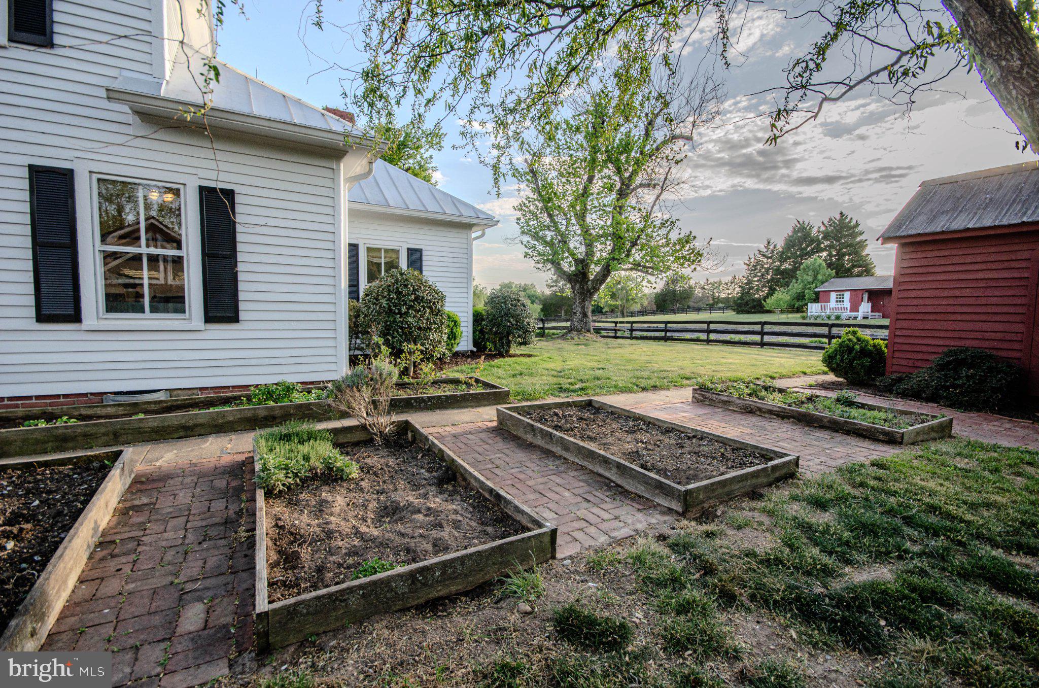 575 Perkins Road Kents Store, VA 23084 - Photo 14 of 95 Gallery Image 14