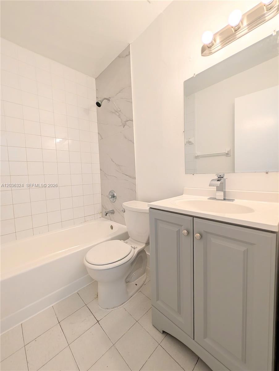58 Southwest 14th Terrace Homestead, FL 33030 - Photo 17 of 29