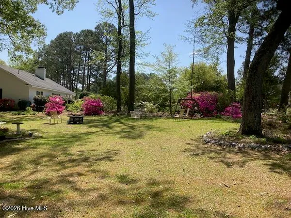 $350,000 | 304 Glasgow Lane, Greenville, NC 27858