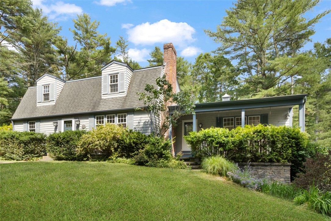 257 Shannock Road South Kingstown, RI 02879 - Photo 2 of 48