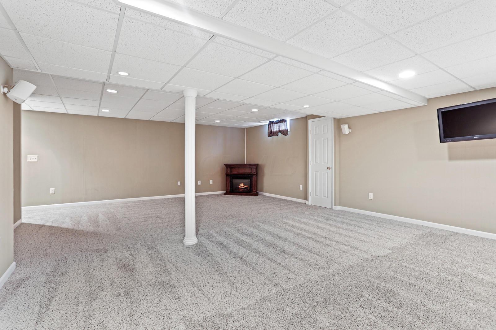 1146 Riva Ridge Boulevard Gahanna, OH 43230 - Photo 39 of 46