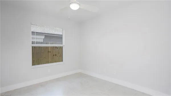 $2,850 | 27302 Dortch Avenue, Bonita Springs, FL 34135