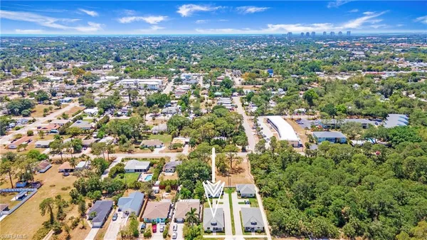 $2,850 | 27302 Dortch Avenue, Bonita Springs, FL 34135