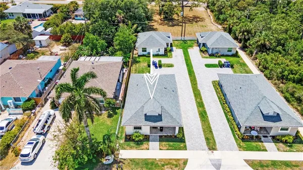 $2,850 | 27302 Dortch Avenue, Bonita Springs, FL 34135