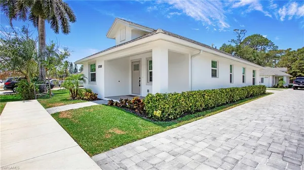 $2,850 | 27302 Dortch Avenue, Bonita Springs, FL 34135