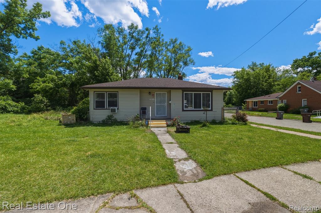 28151 Cherry Street Inkster, MI 48141 - Photo 1 of 18