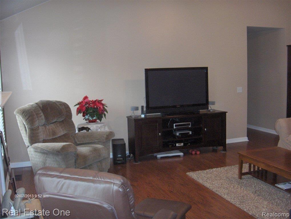 16121 Fish Lake Road Holly, MI 48442 - Photo 8 of 22 New Folder 006.jpg
