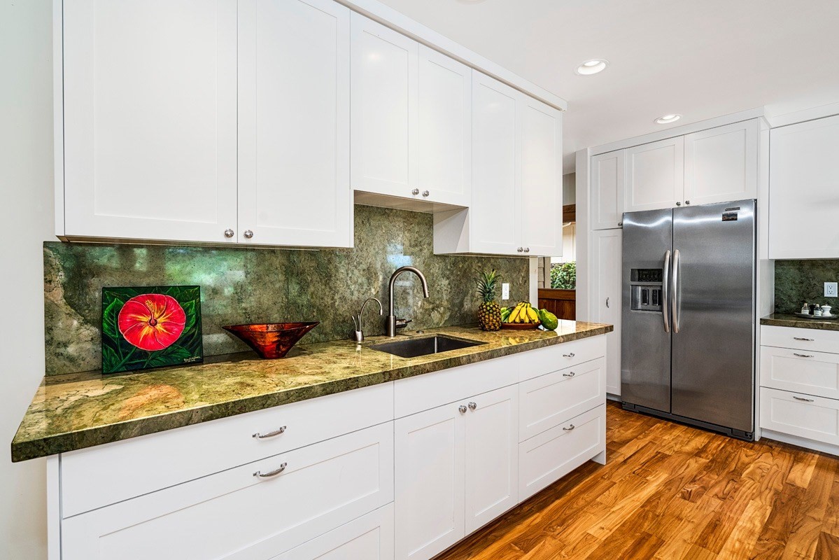 352 Wailupe Circle Honolulu, HI 96821 - Photo 12 of 22