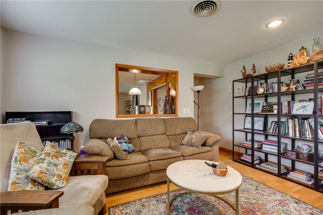 4259 Maxlin Road Dayton, OH 45429 - Photo 24 of 33 Gallery Image 24