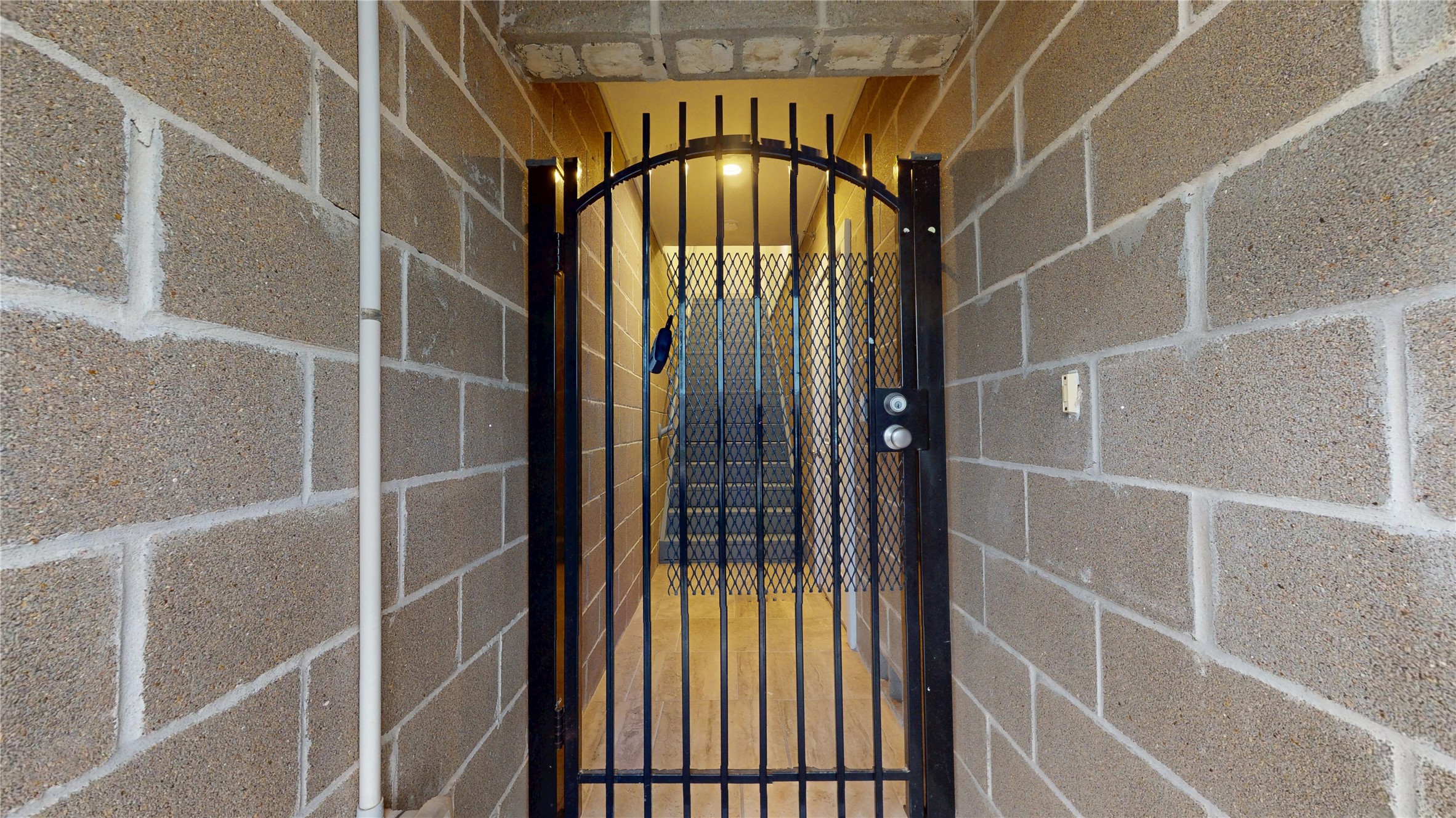 1406 Veranda Mist League City, TX 77573 - Photo 4 of 48