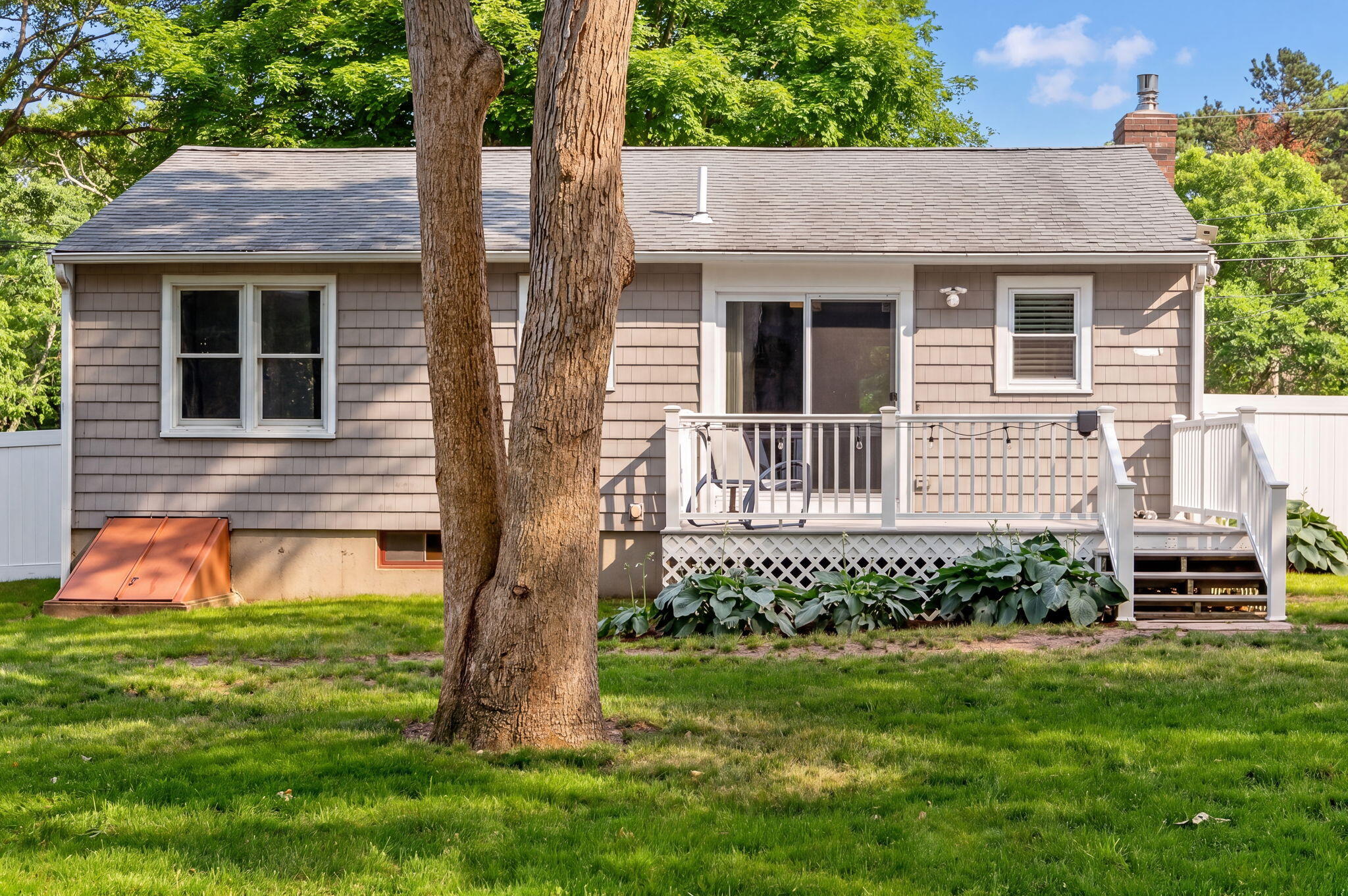 545 Lincoln Rd Extension Hyannis, MA 02601 - Photo 3 of 46 25-25-9L4A4599