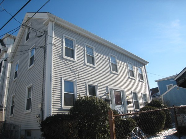 11 Spring Street Gloucester, MA 01930 - Photo 2 of 16 Gallery Image 2