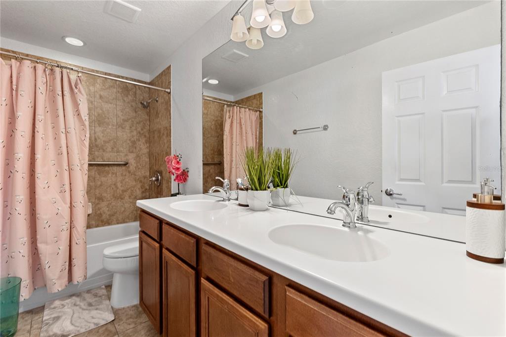 446 Anessa Rose Loop Ocoee, FL 34761 - Photo 28 of 40