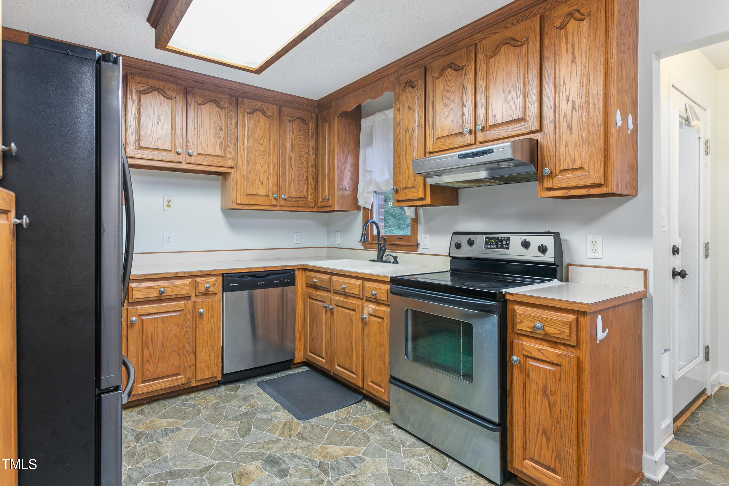 2350 Swepsonville Road Graham, NC 27253 - Photo 12 of 35 2350 Swepsonville Road-12