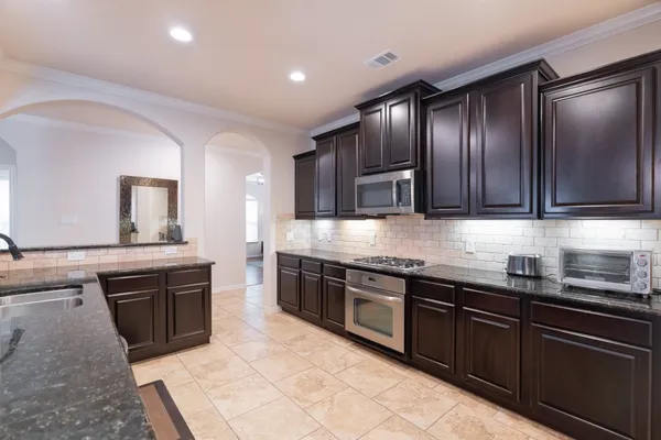 $3,450 | 14 Arrow Feather Place, The Woodlands, TX 77389