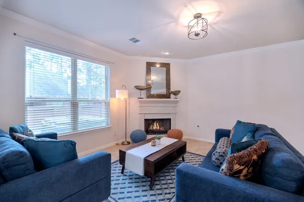 $3,450 | 14 Arrow Feather Place, The Woodlands, TX 77389