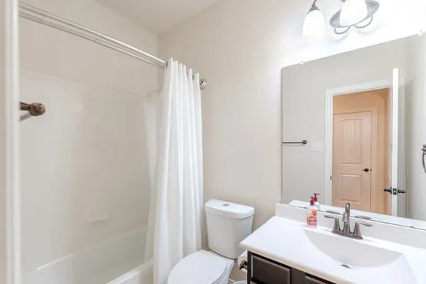 $3,450 | 14 Arrow Feather Place, The Woodlands, TX 77389
