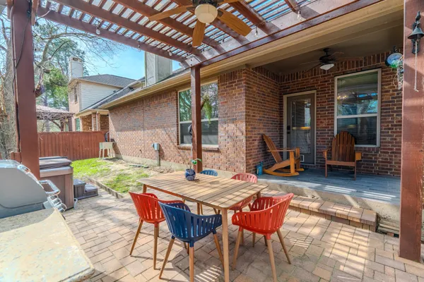 $3,450 | 14 Arrow Feather Place, The Woodlands, TX 77389