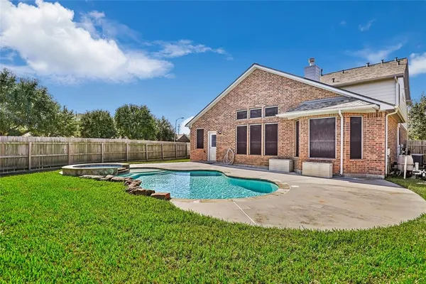 $3,400 | 8214 Mandalay Bay Drive, Baytown, TX 77523