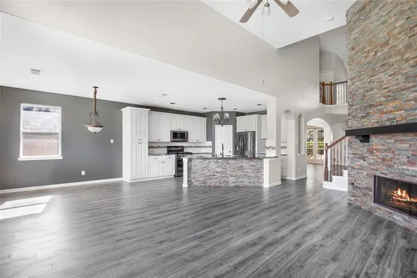 $3,400 | 8214 Mandalay Bay Drive, Baytown, TX 77523