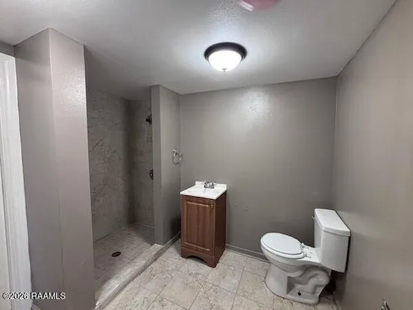 $1,295 | 3906 South S Barrow, Baton Rouge, LA 70802