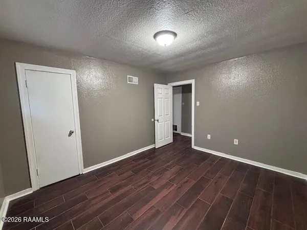 $1,295 | 3906 South S Barrow, Baton Rouge, LA 70802