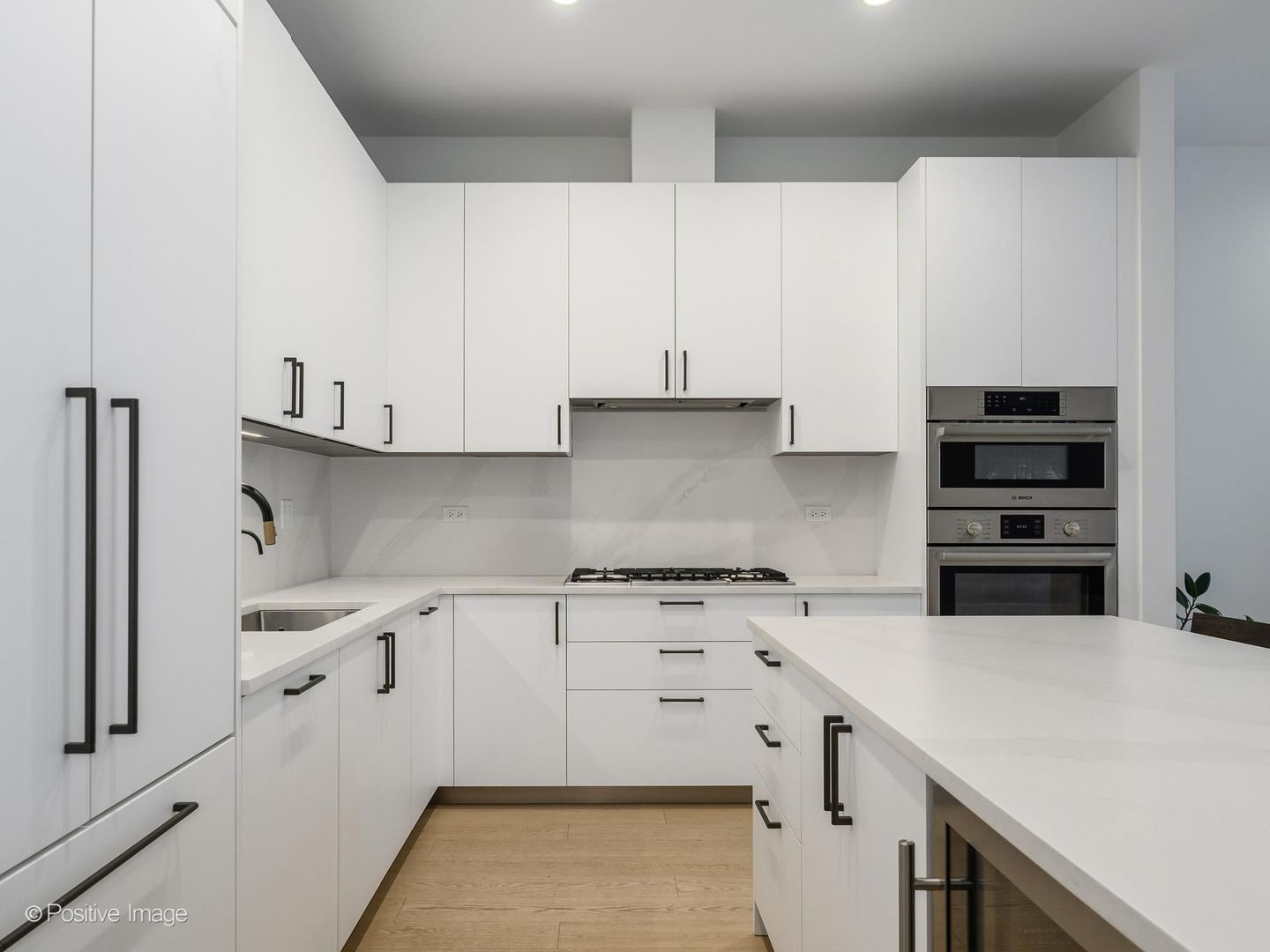 305 South Racine Avenue, Unit 6B Chicago, IL 60607 - Photo 9 of 26