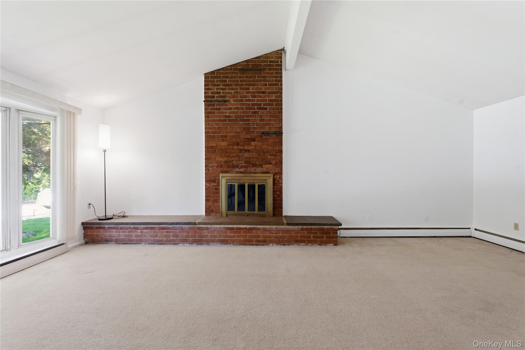 136 Condit Street Harrison, NY 10528 - Photo 4 of 34