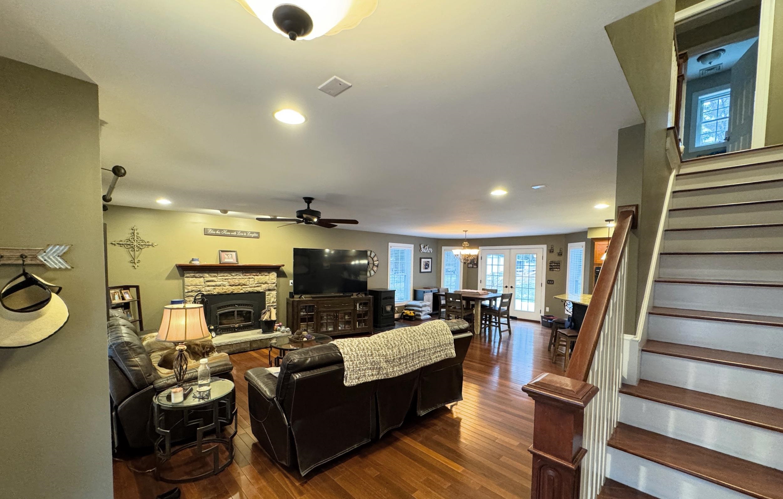 277 Swamp Road Epsom, NH 03234 - Photo 15 of 59