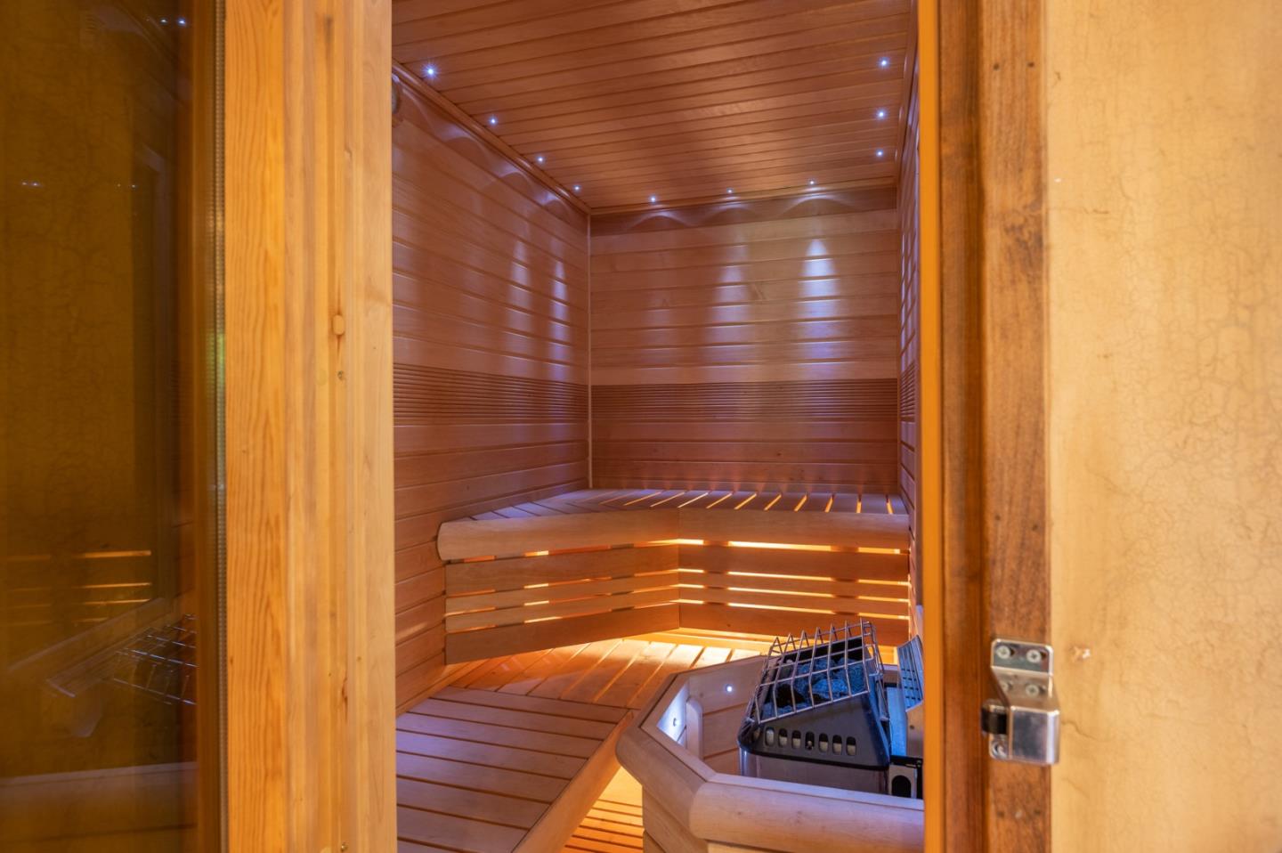 176 Spindrift Road Carmel, CA 93923 - Photo 27 of 36 Gallery Image 27