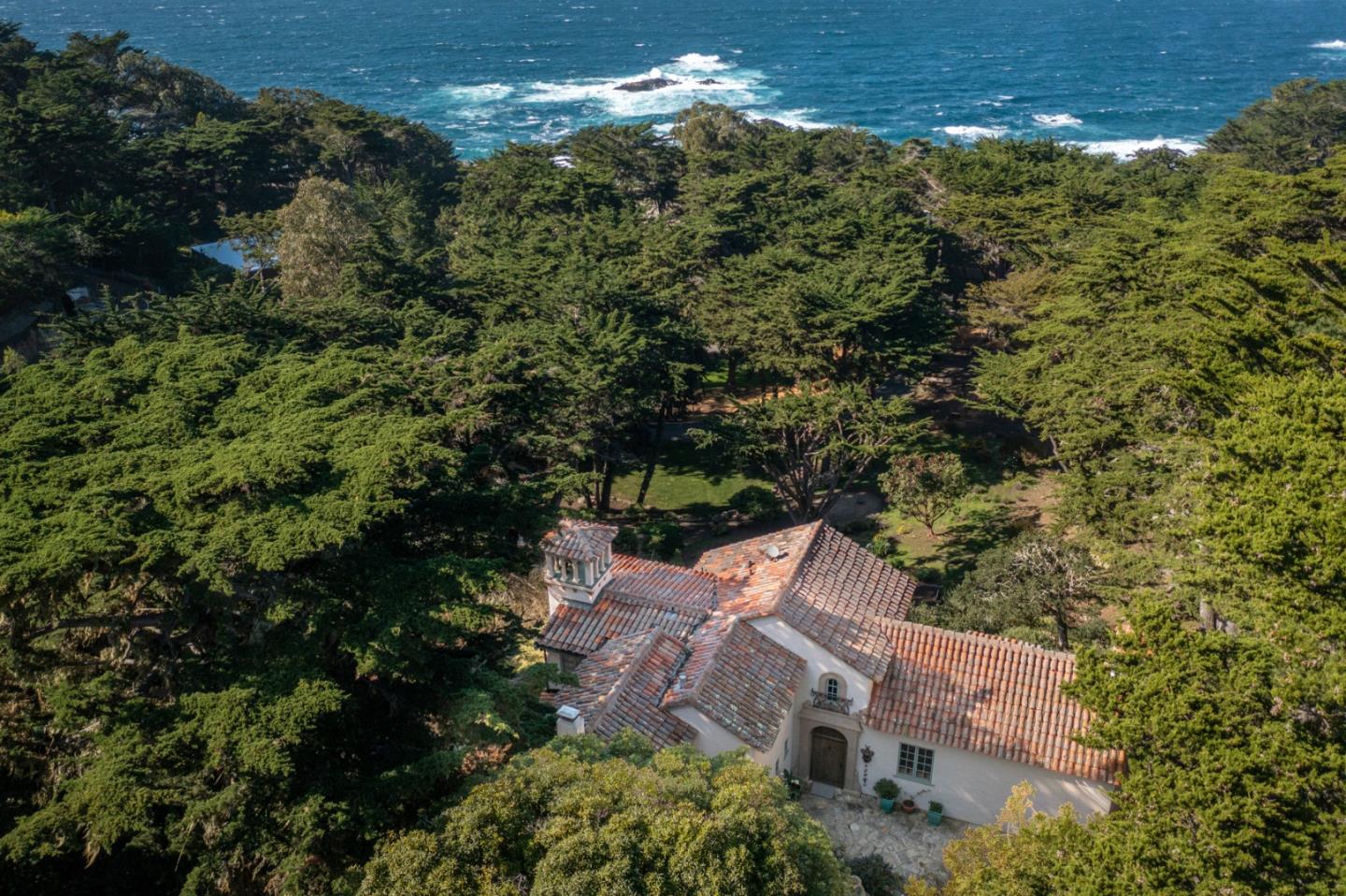 176 Spindrift Road Carmel, CA 93923 - Photo 36 of 36 Gallery Image 36