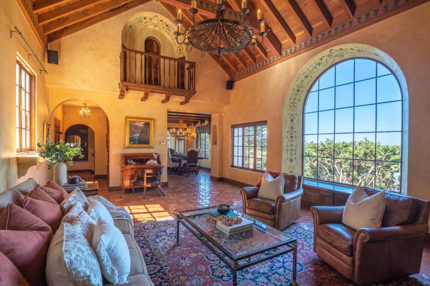 176 Spindrift Road Carmel, CA 93923 - Photo 7 of 36 Gallery Image 7
