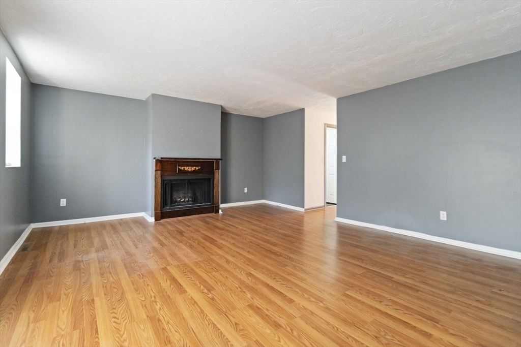 55 Tinson Road, Unit 4 Quincy, MA 02169 - Photo 17 of 39 Gallery Image 17